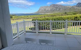 Views Galore In Kleinmond
